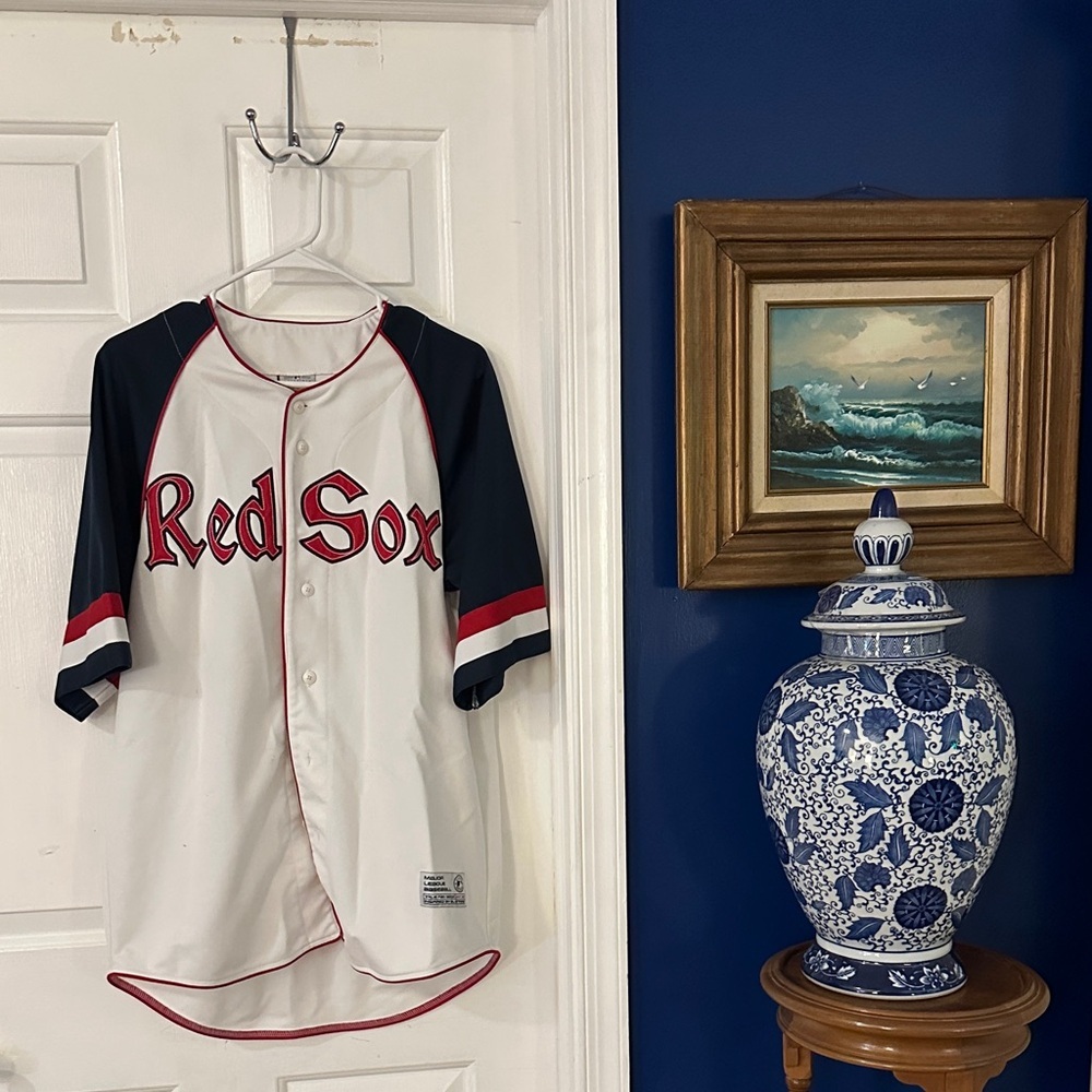 Men’s Vintage Boston Red Sox Genuine Merchandise True Fan Baseball Jersey